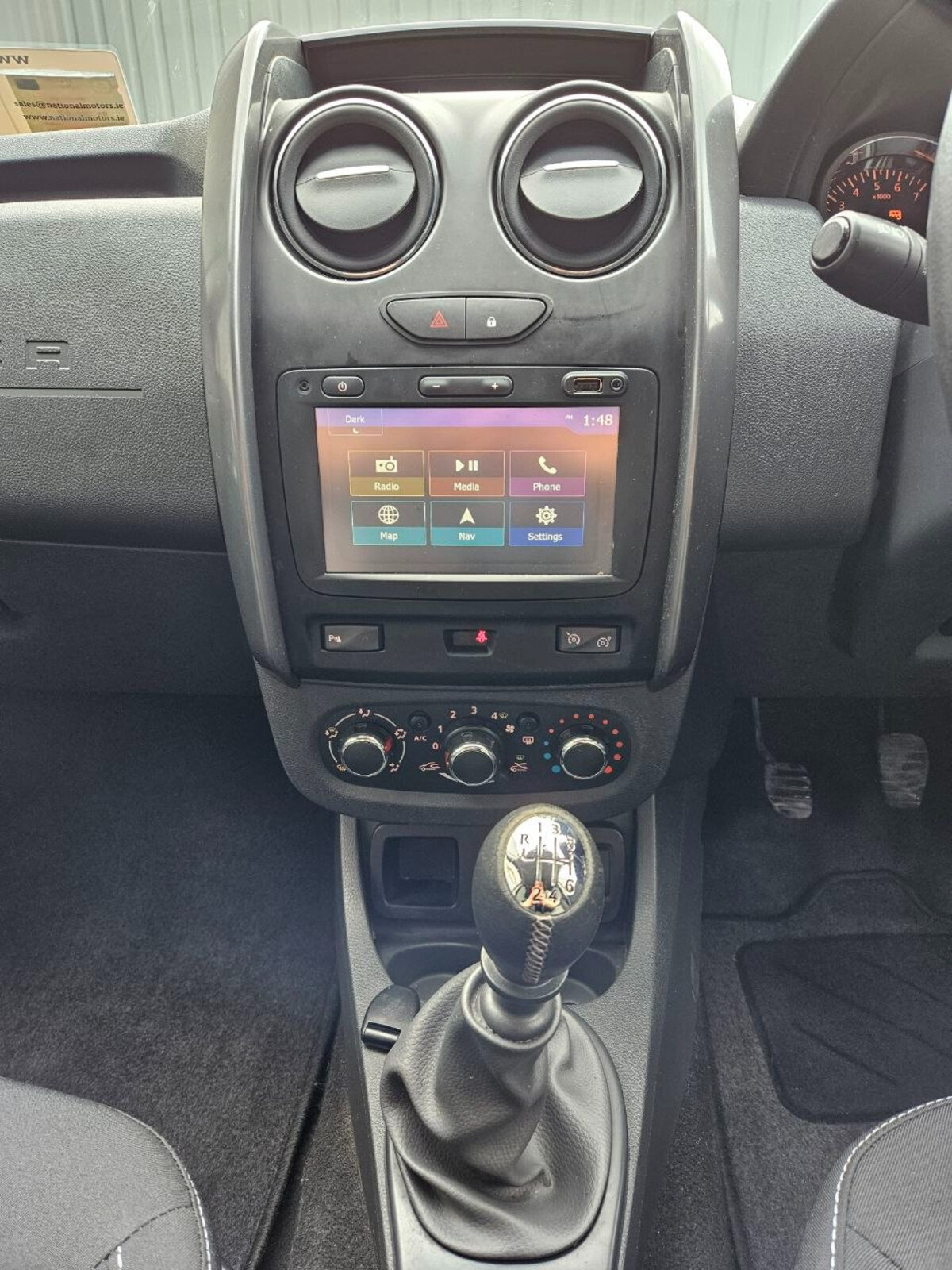2017 Dacia Duster 1.5 dCi PRESTIGE - Image 13