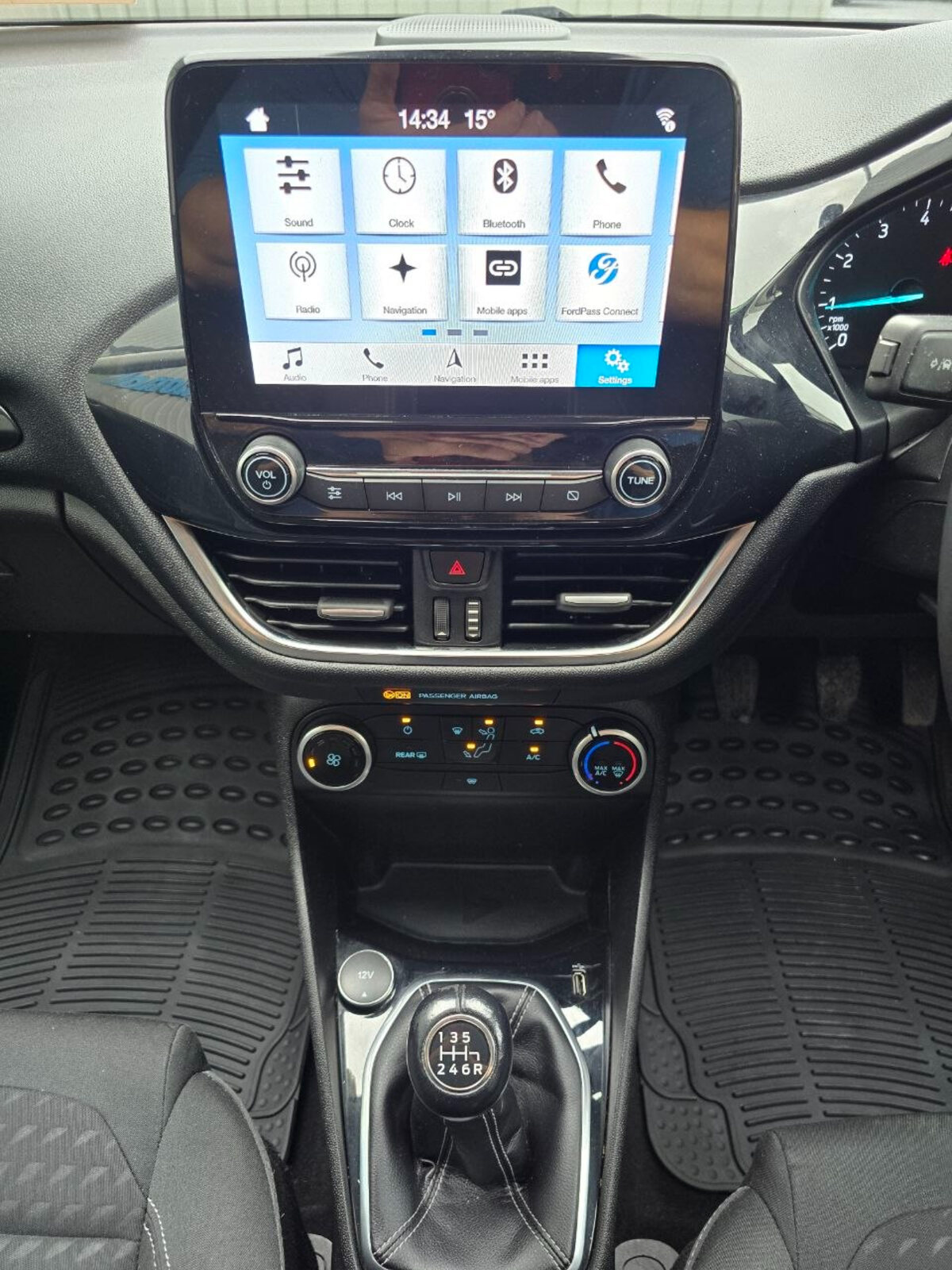2018 Ford Fiesta 1.0 Petrol - Image 11