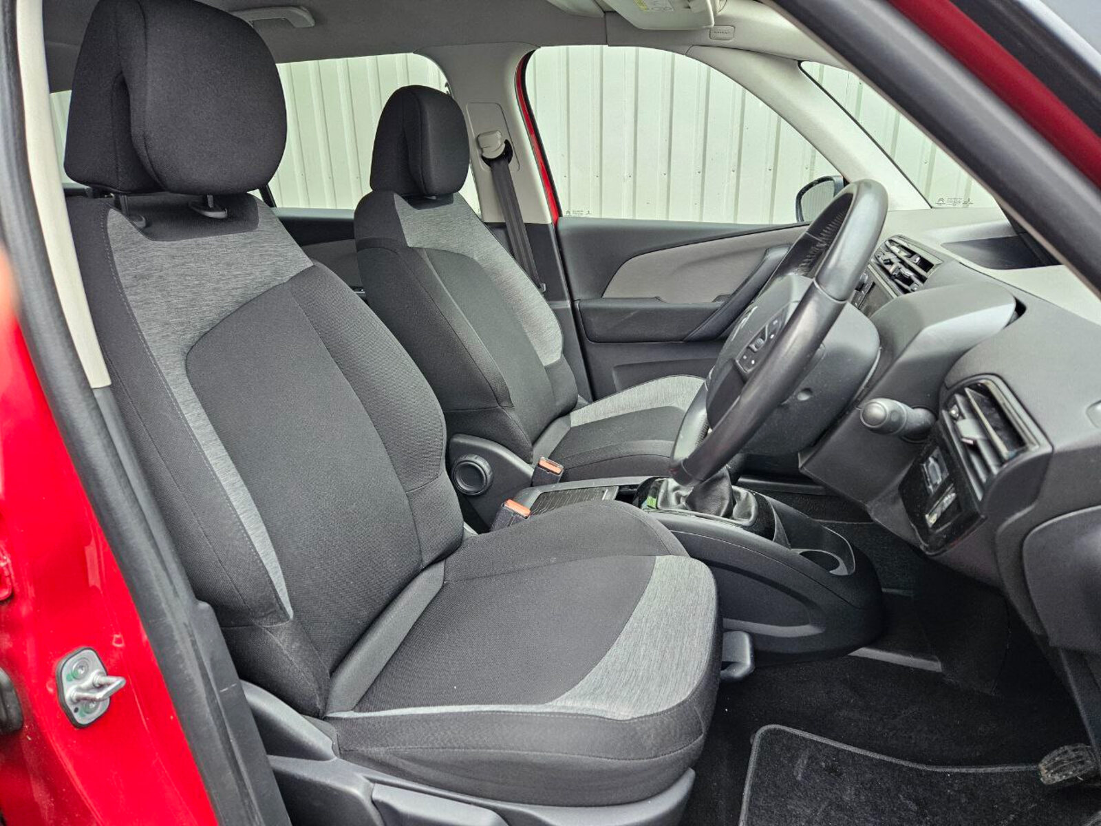 2016 Citroen C4 1.6 HDi Connected Special Edition - Image 9