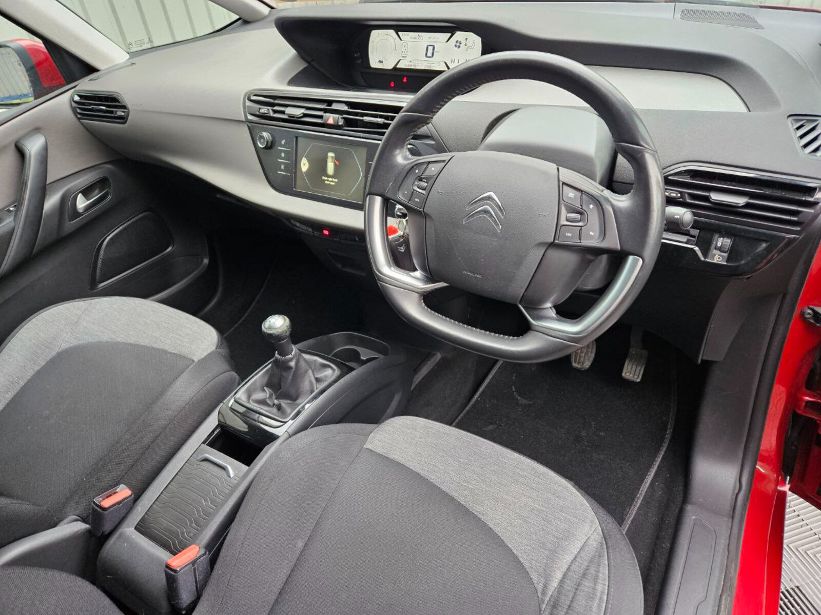 2016 Citroen C4 1.6 HDi Connected Special Edition - Image 10