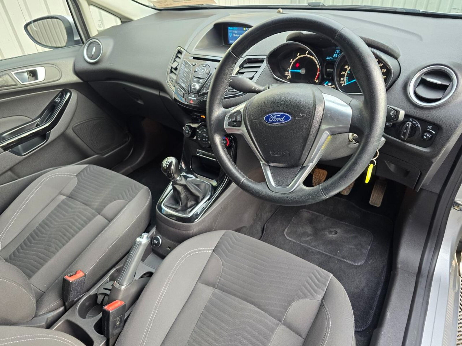 2016 Ford Fiesta 1.0 Petrol - Image 11