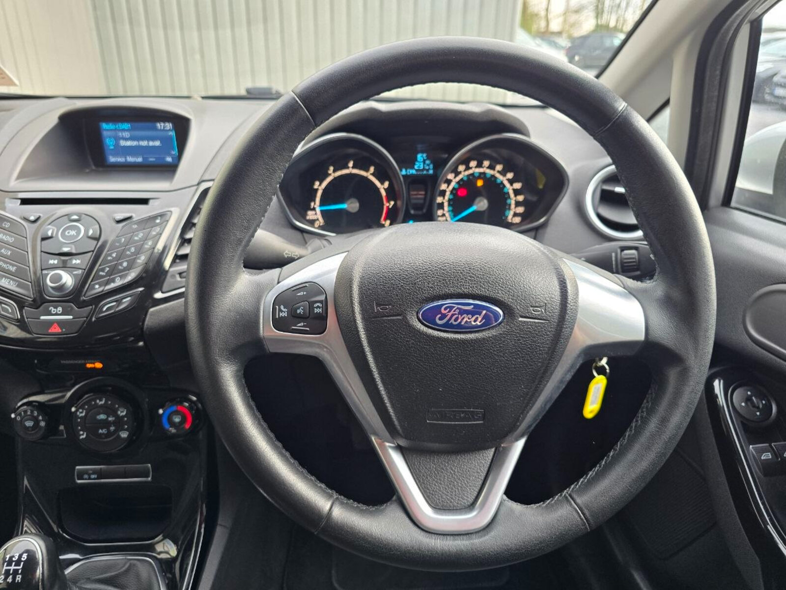 2016 Ford Fiesta 1.0 Petrol - Image 19