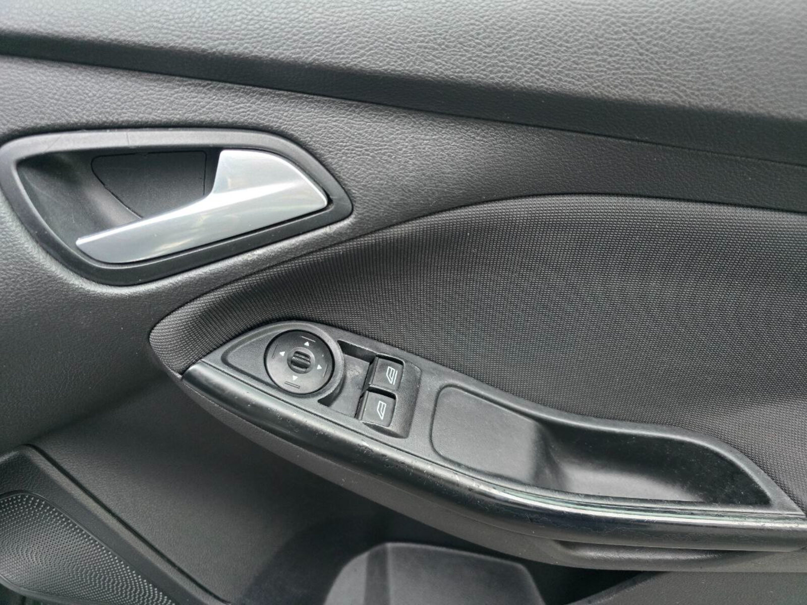 2013 Ford Focus 1.6 TDCI - Image 19