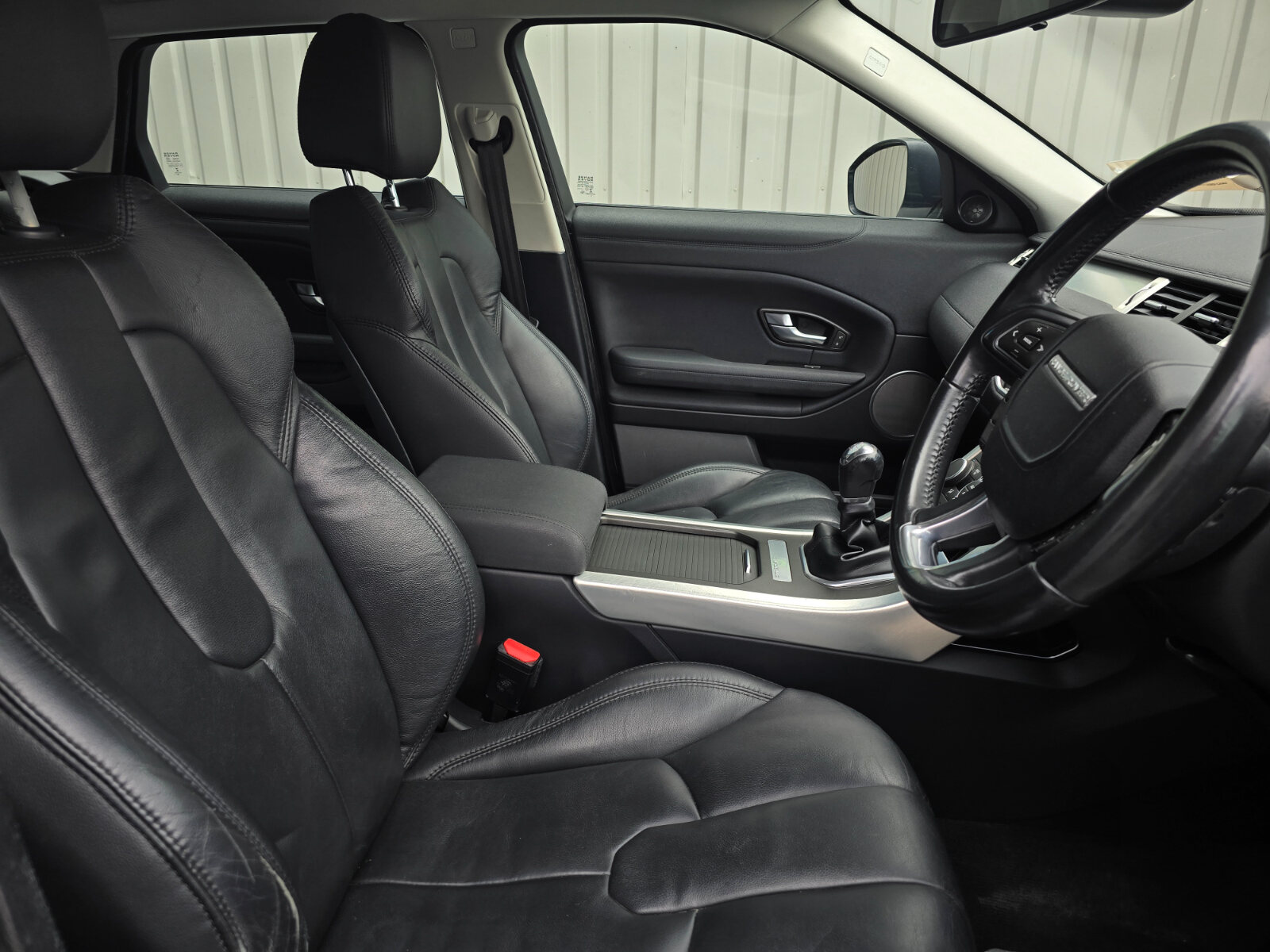 2017 Land Rover Evoque  Pure ED4 2.0D - Image 9