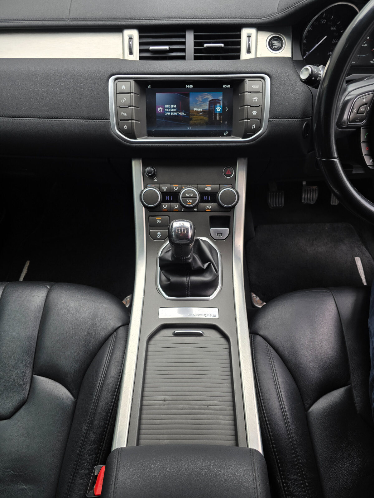 2017 Land Rover Evoque  Pure ED4 2.0D - Image 11