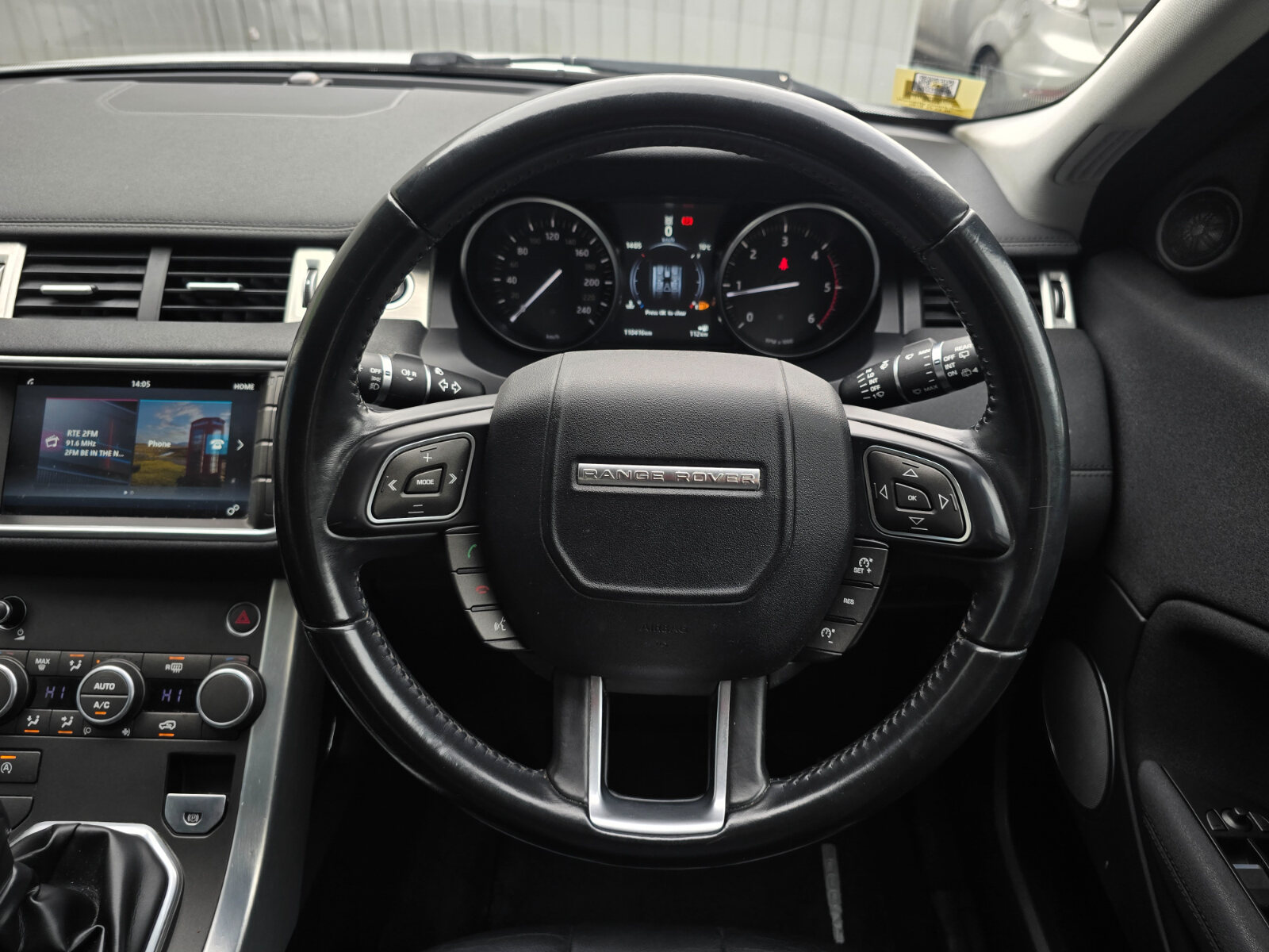 2017 Land Rover Evoque  Pure ED4 2.0D - Image 18