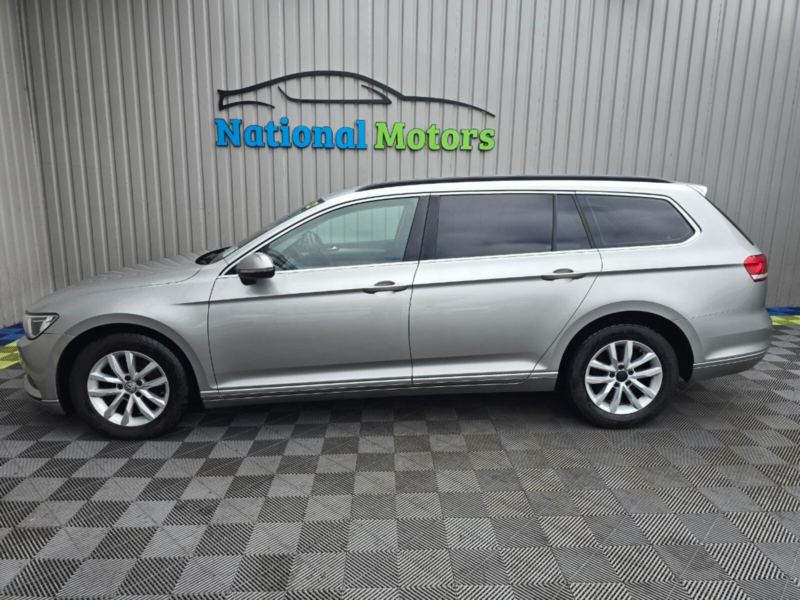 2015 Volkswagen Passat 1.6 TDI Comfortline - Image 6