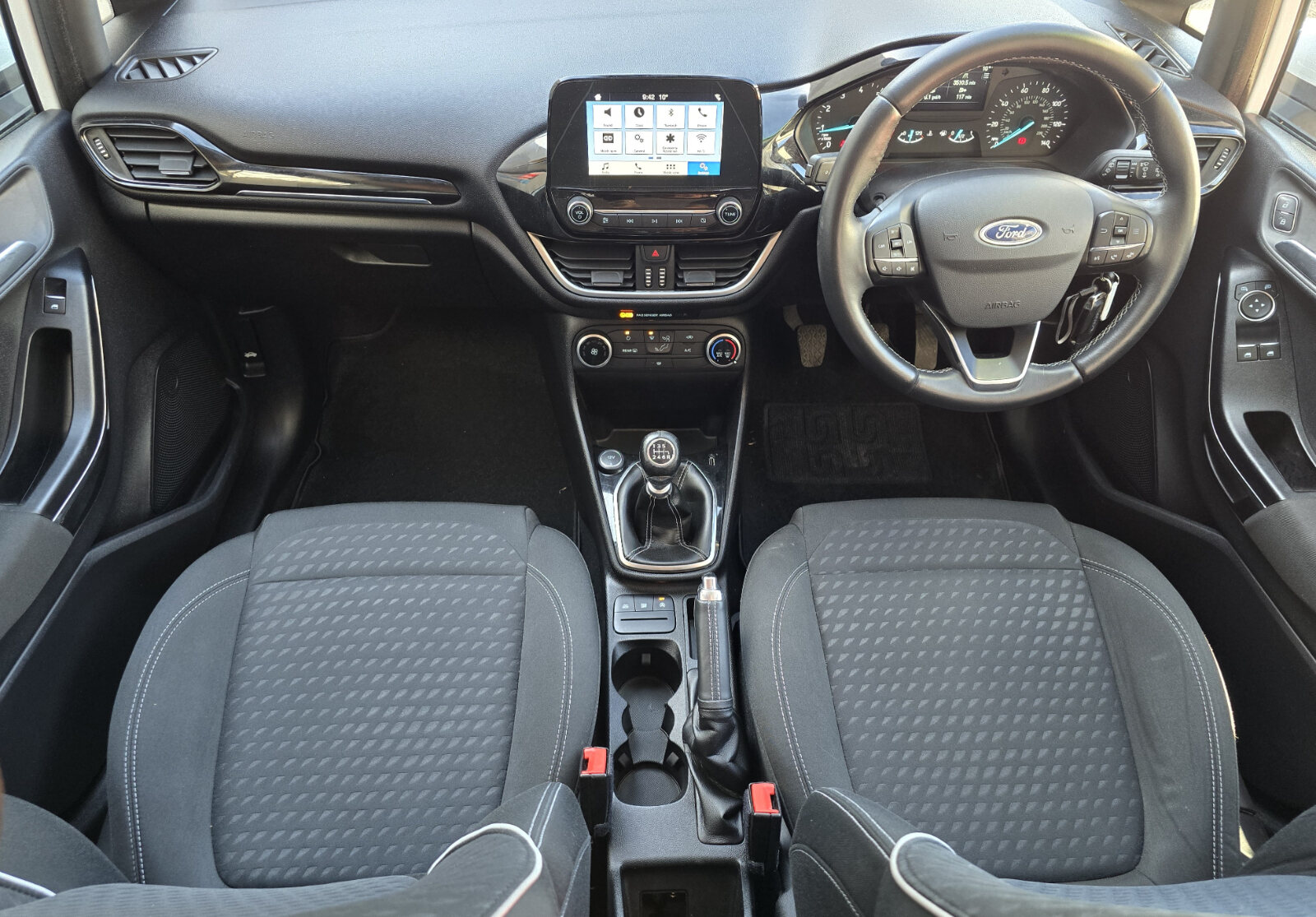 2017 Ford Fiesta 1.0 Petrol - Image 10