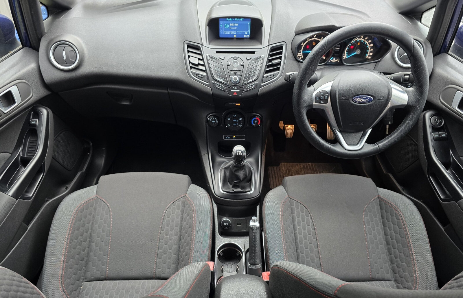 2017 Ford Fiesta ST-LINE 1.0 PETROL - Image 10