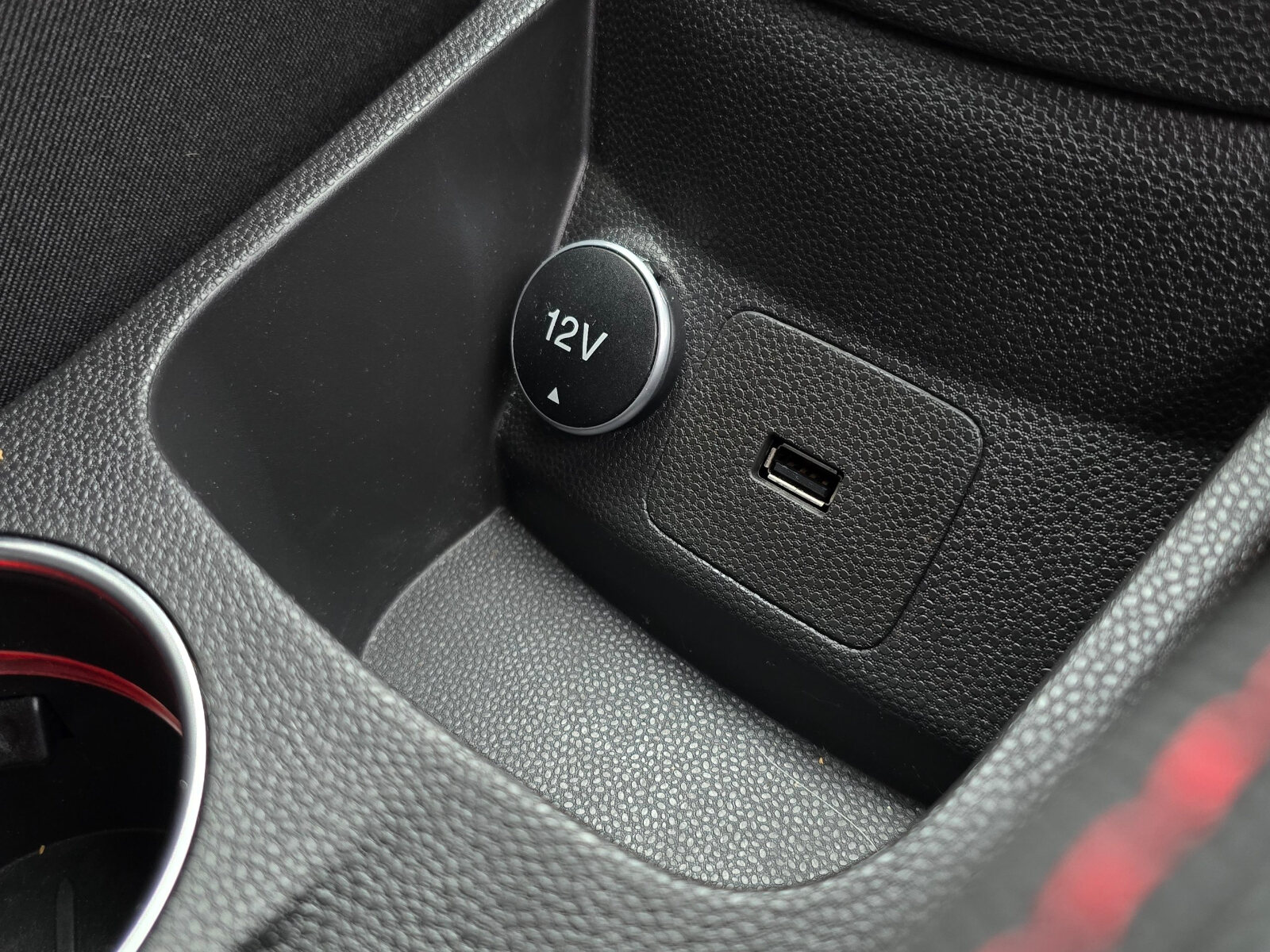 2017 Ford Fiesta ST-LINE 1.0 PETROL - Image 14