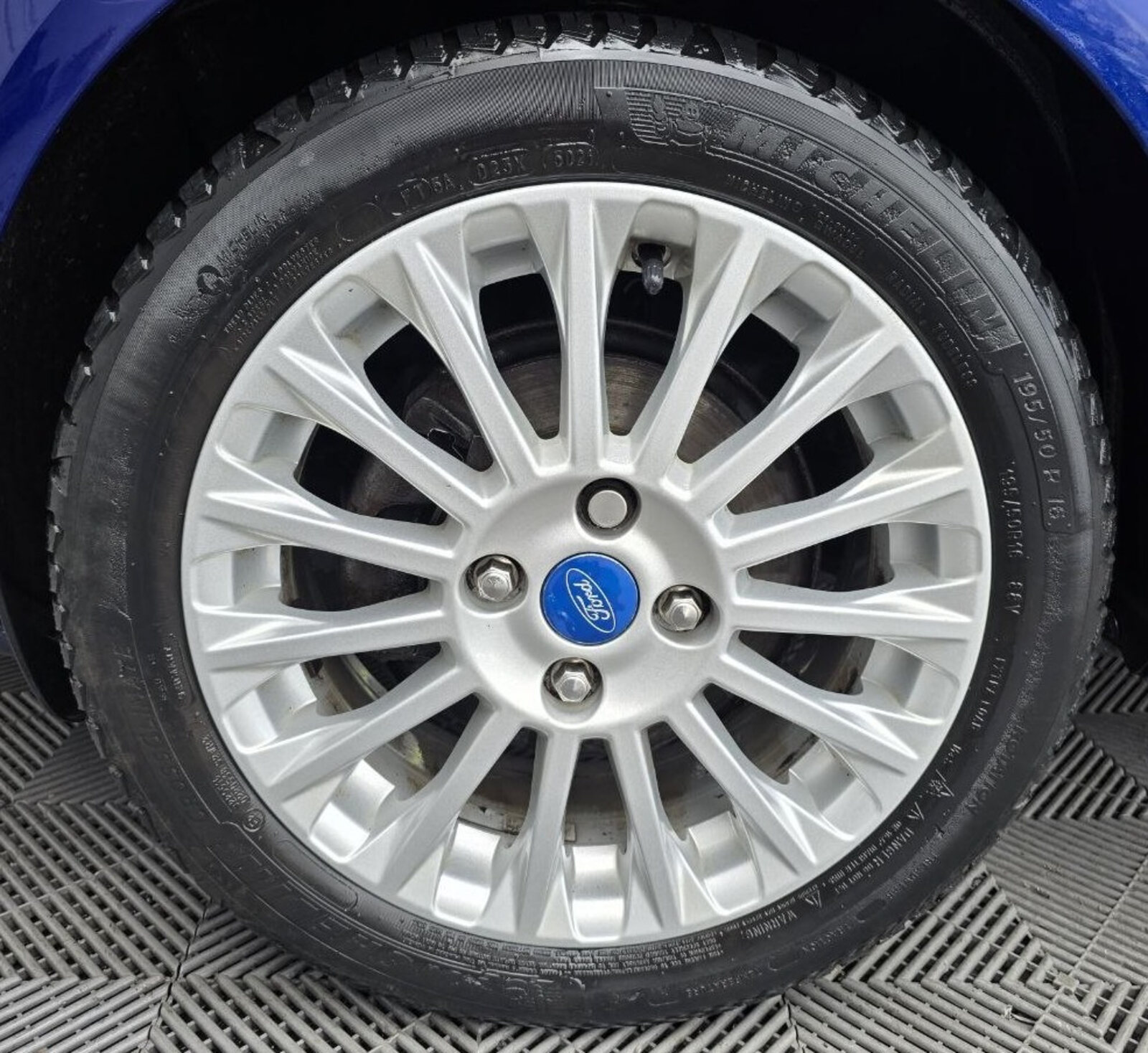 2015 Ford Fiesta TITANIUM 1.0 Petrol - Image 8