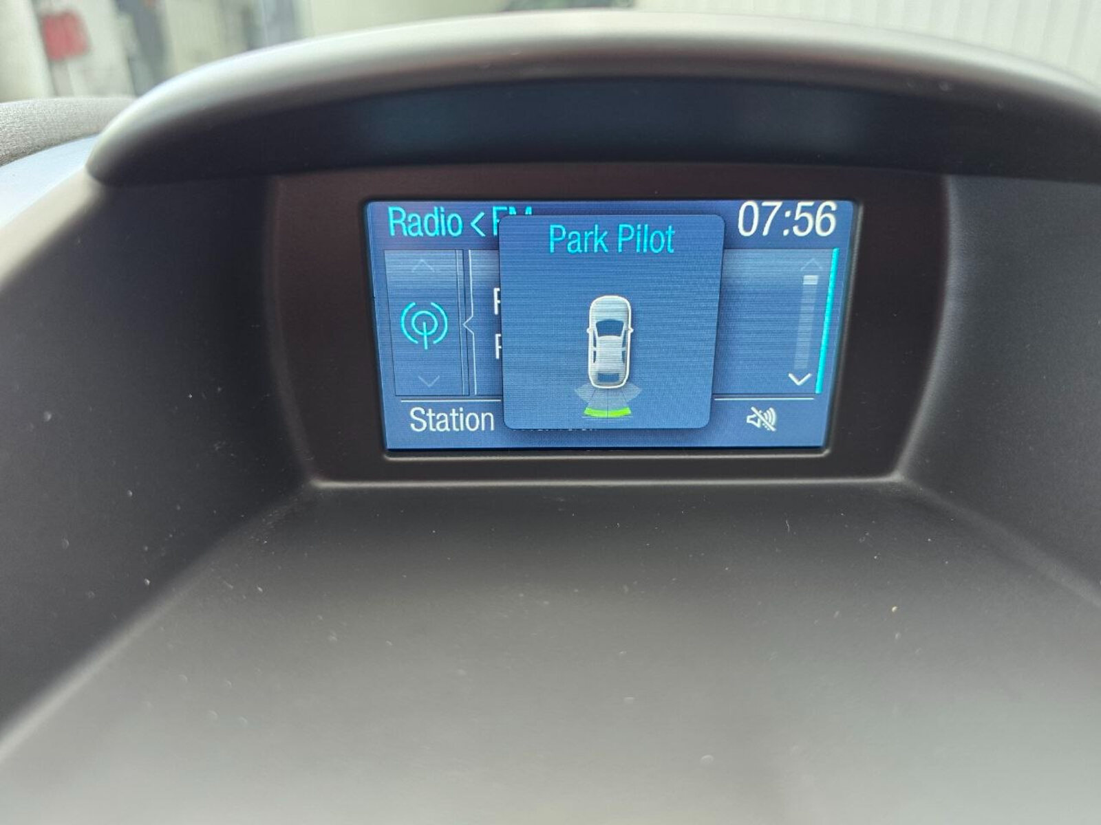 2015 Ford Fiesta TITANIUM 1.0 Petrol - Image 15