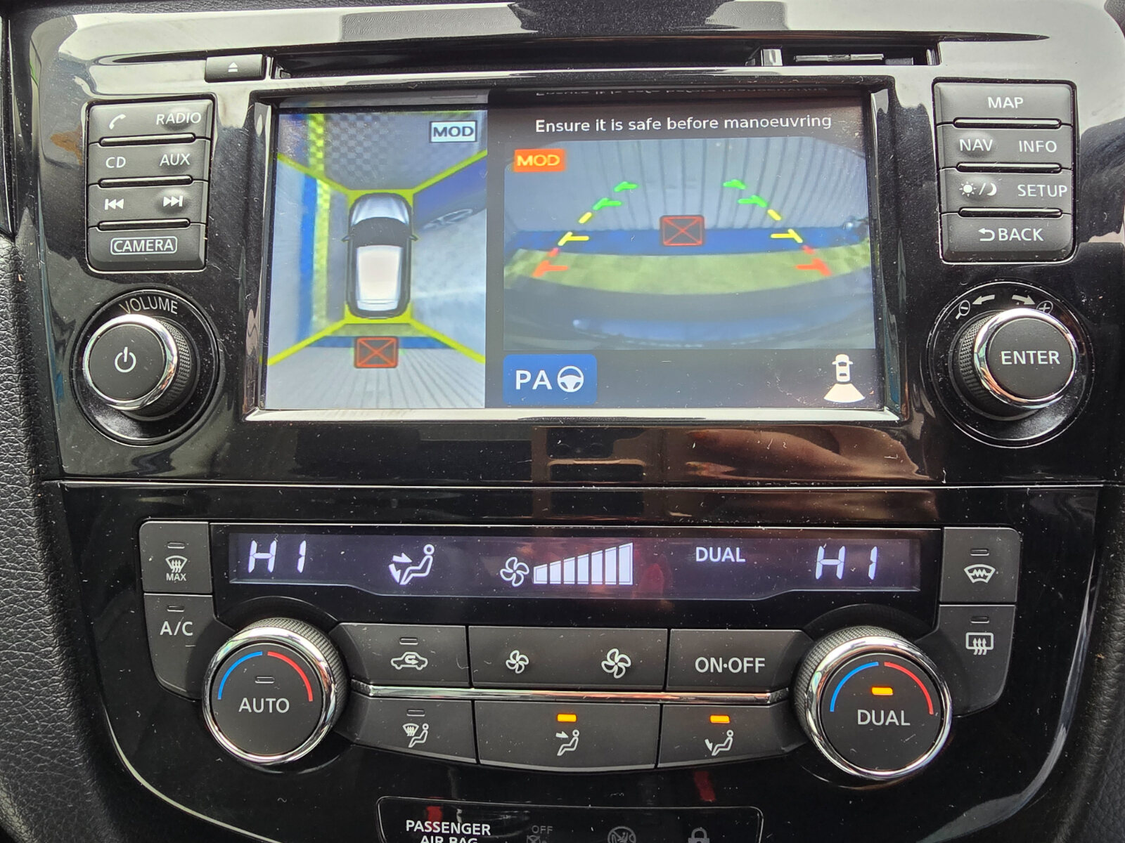 2014 Nissan Qashqai 1.5 DSL SV - Image 13