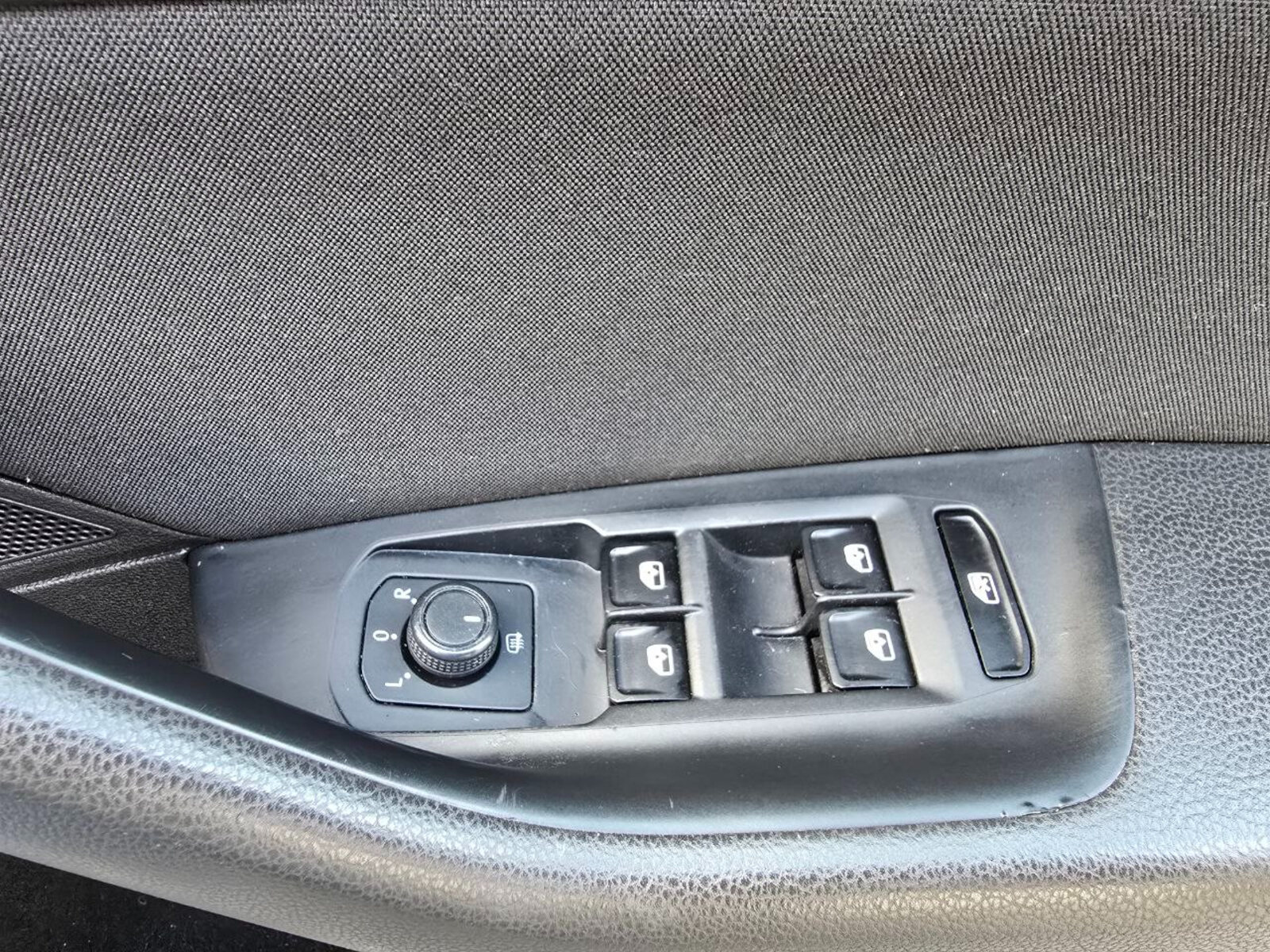 2016 Volkswagen Passat 1.6 TDI Comfortline - Image 20