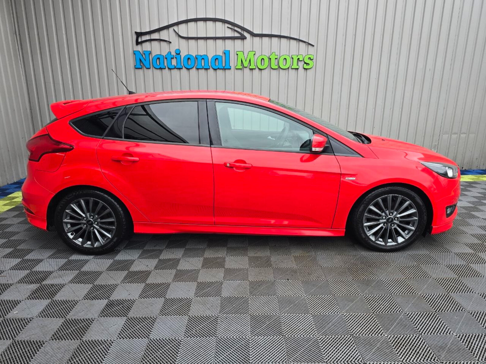 2017 Ford Focus ST-Line 2.0 TDCi - Image 2