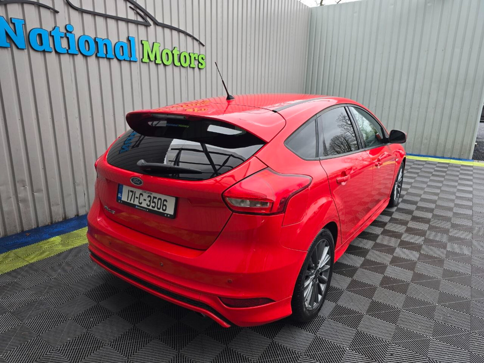 2017 Ford Focus ST-Line 2.0 TDCi - Image 3