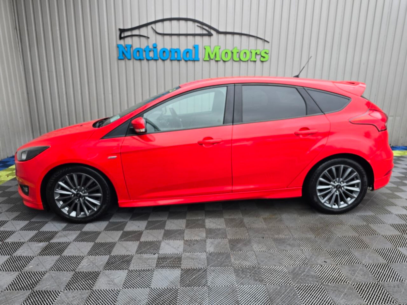 2017 Ford Focus ST-Line 2.0 TDCi - Image 6