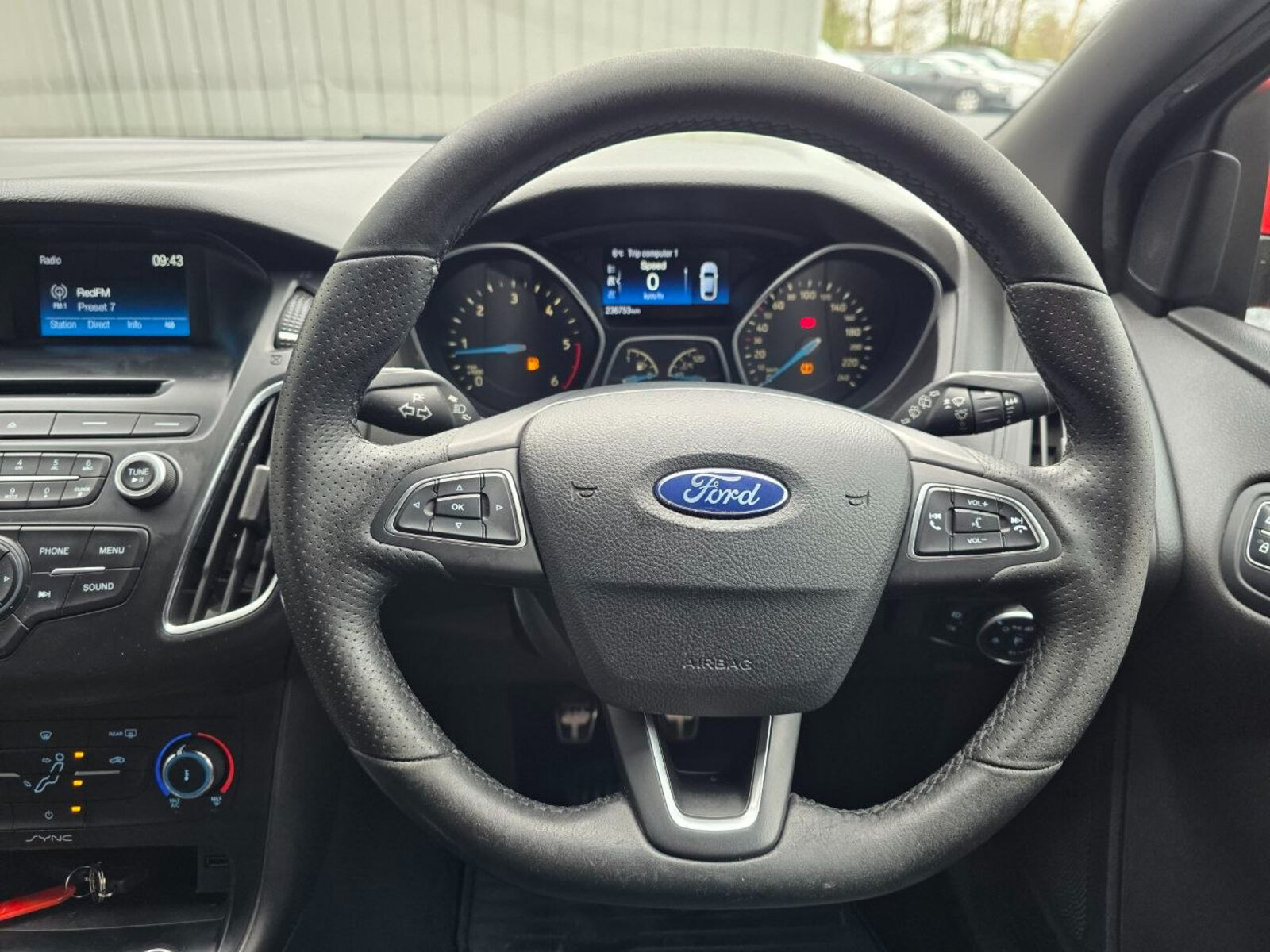 2017 Ford Focus ST-Line 2.0 TDCi - Image 16