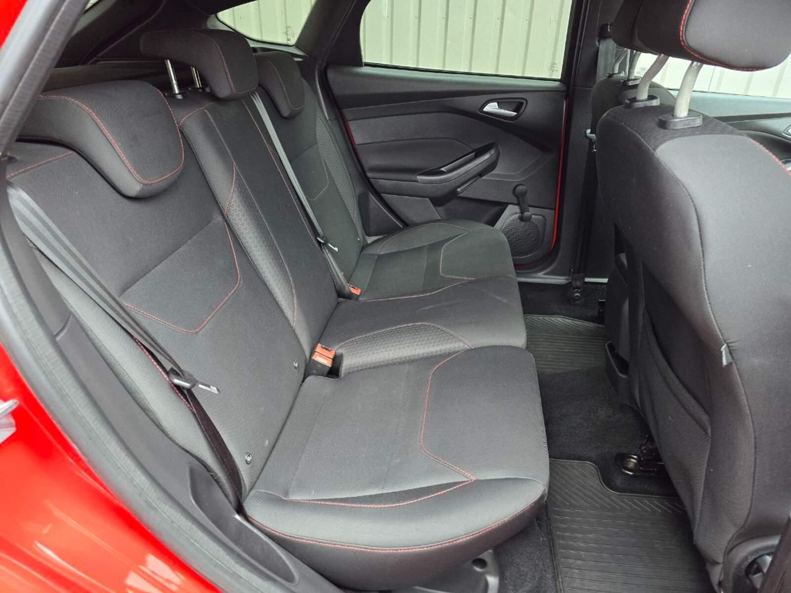 2017 Ford Focus ST-Line 2.0 TDCi - Image 20