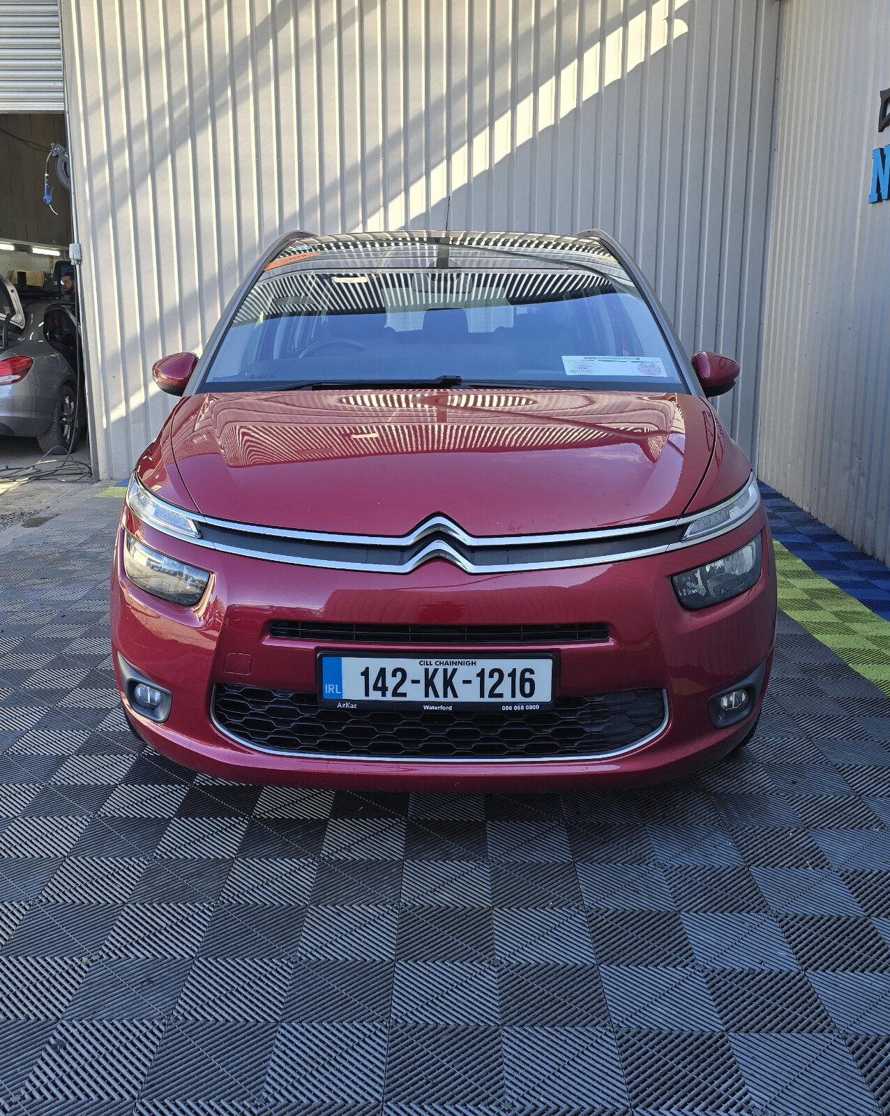 2014 Citroen C4 1.6 e-HDi Exclusive 7 Seater - Image 8