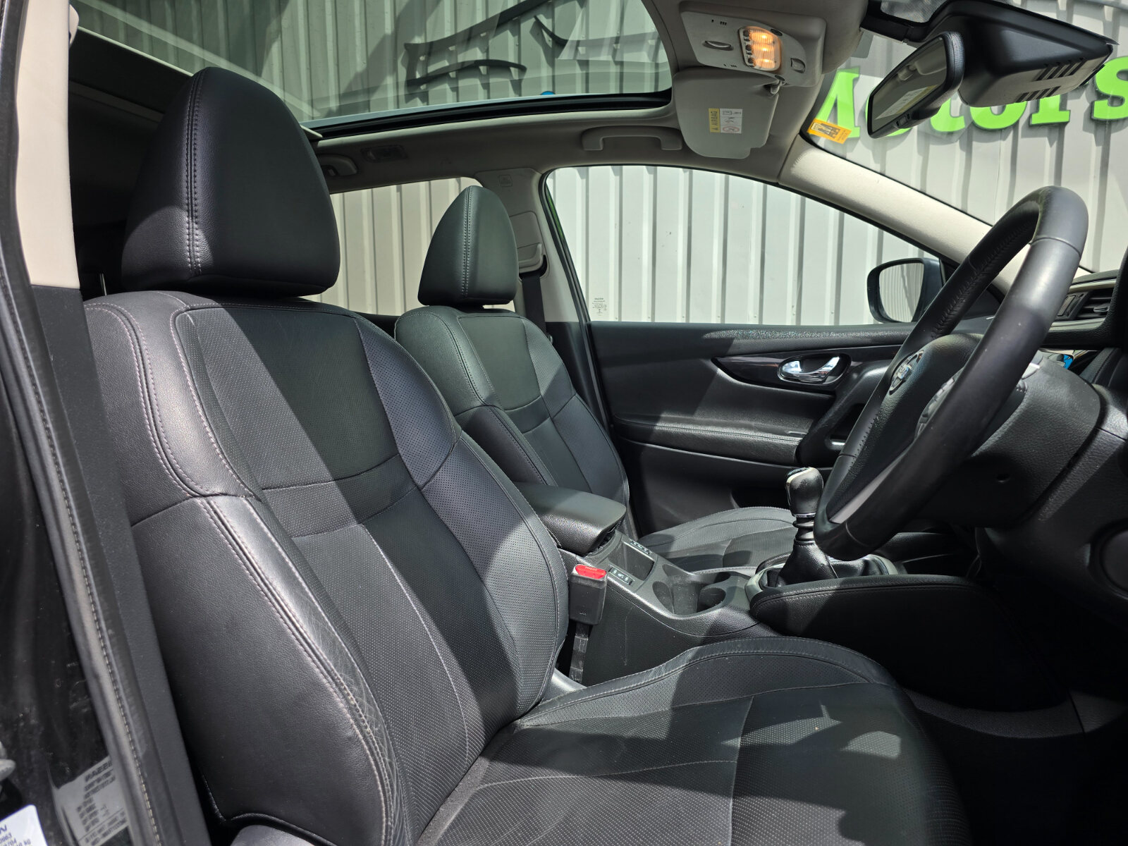 2014 Nissan Qashqai 1.5 DSL SV - Image 9