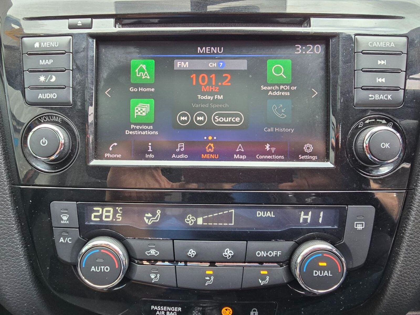 2019 Nissan Qashqai 1.3 PET SV - Image 14