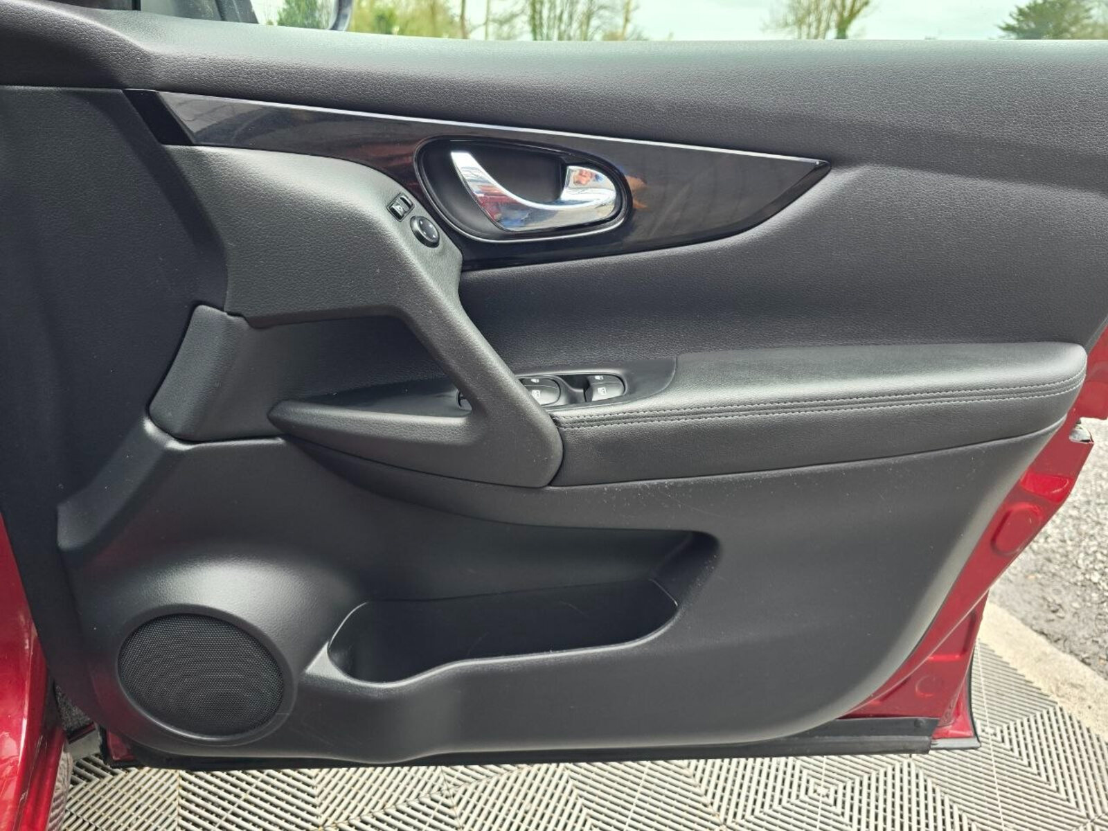 2019 Nissan Qashqai 1.3 PET SV - Image 17