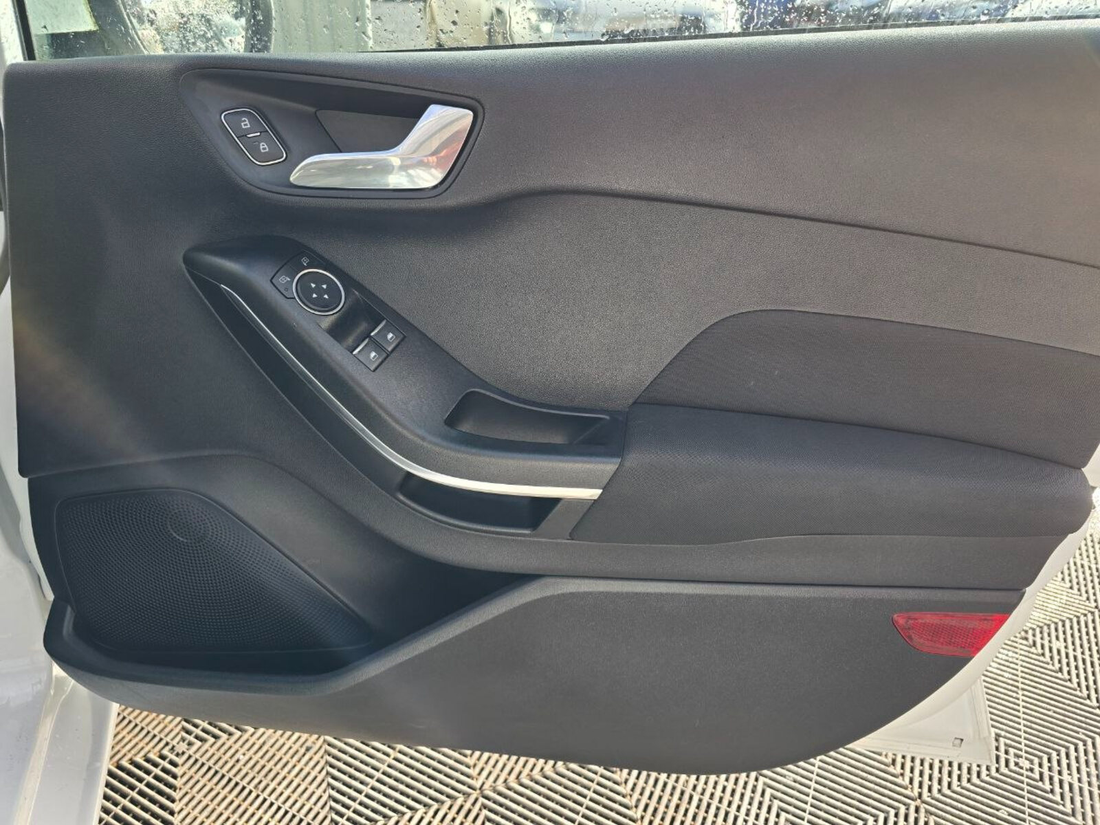 2018 Ford Fiesta 1.0 Petrol - Image 13