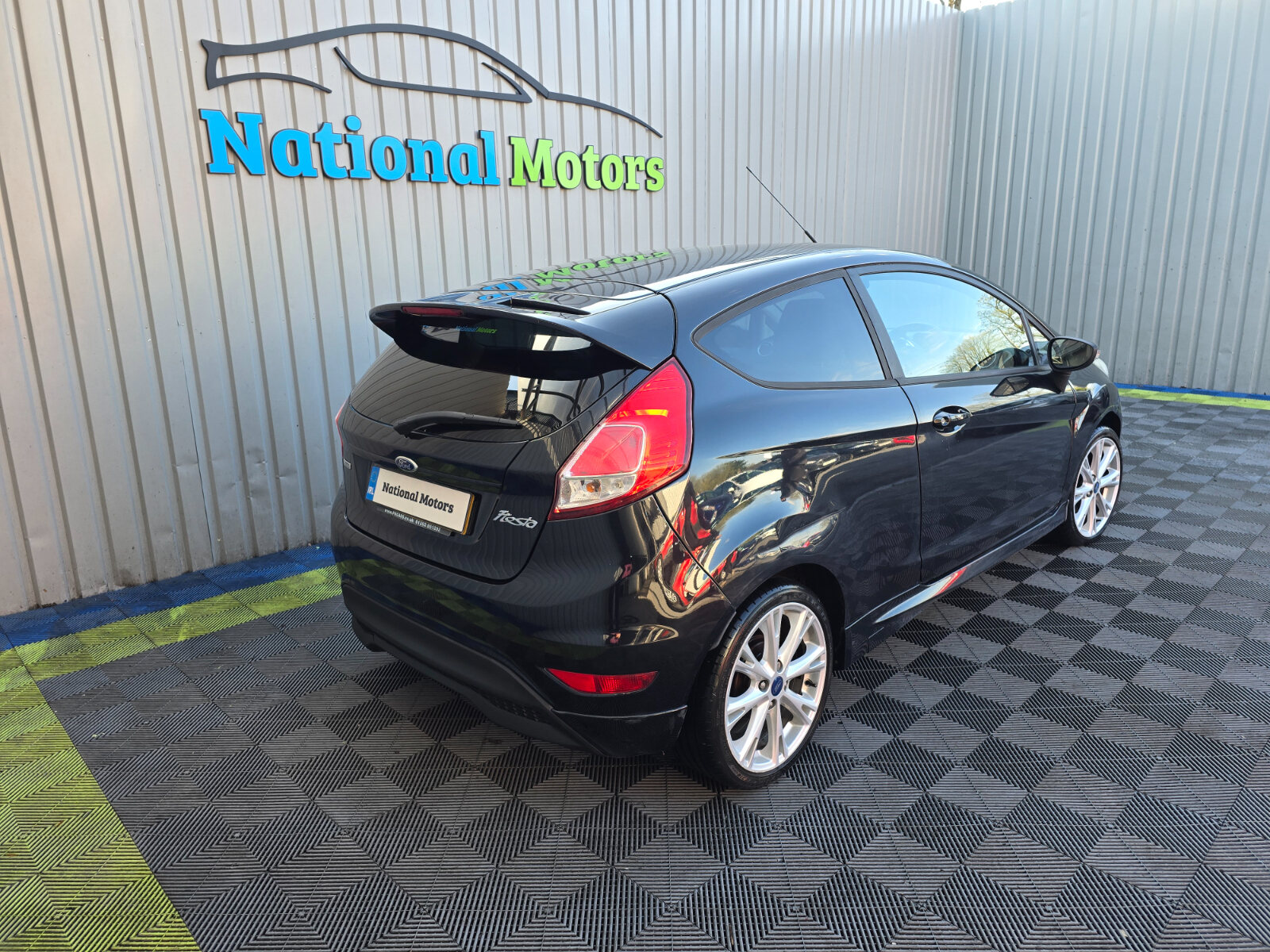 2013 Ford Fiesta ZETEC-S 1.0 Petrol - Image 3
