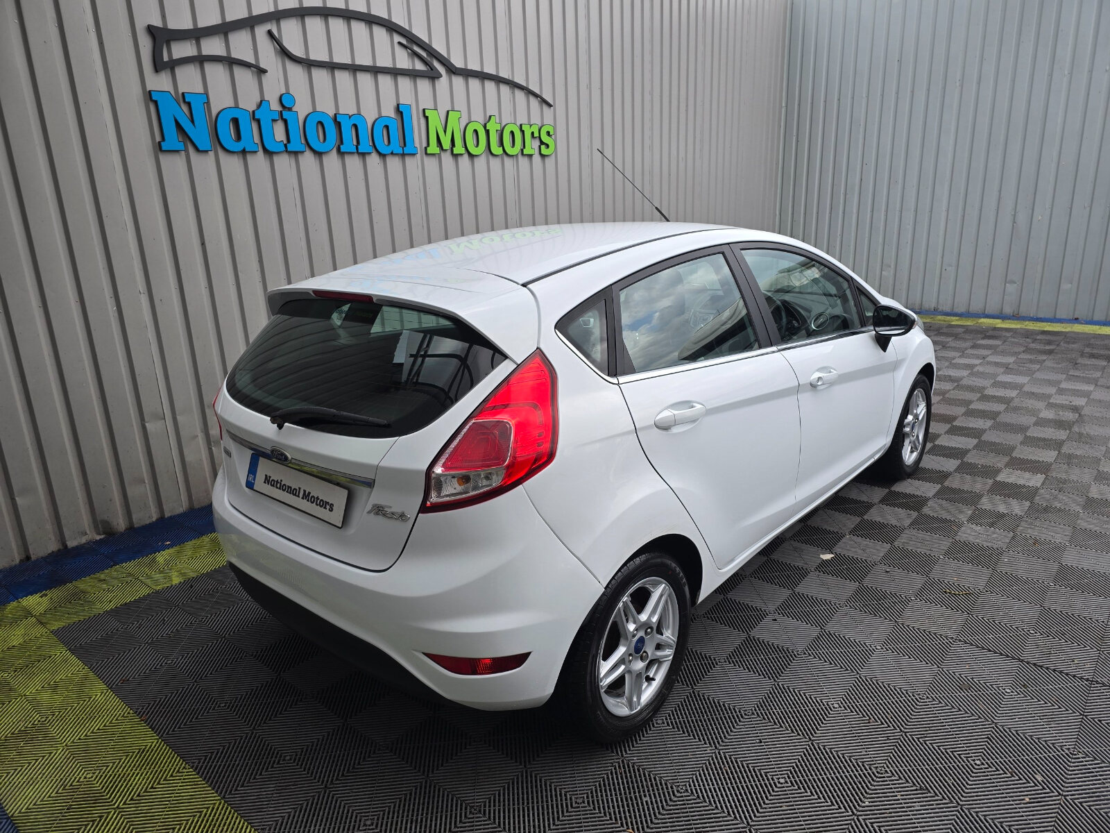 2013 Ford Fiesta 1.0 Petrol - Image 3