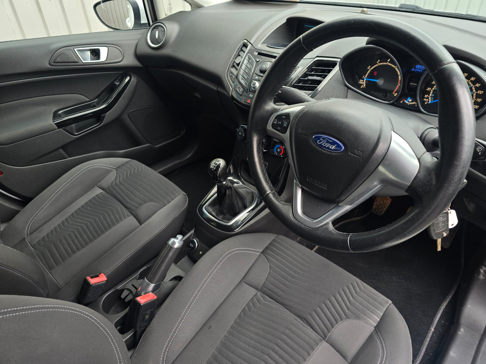 2013 Ford Fiesta 1.0 Petrol - Image 12