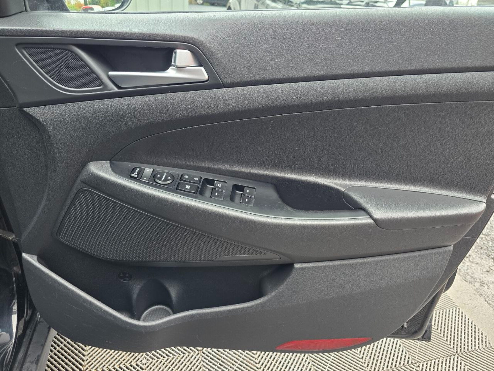 2018 Hyundai Tucson 1.7 D Executive SE - Image 20