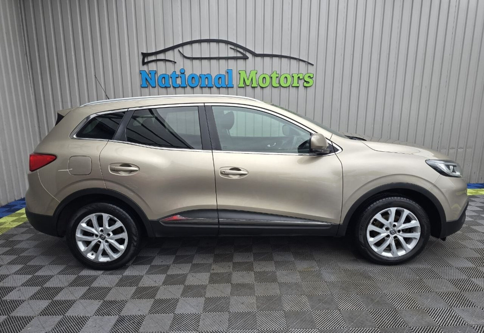 2016 Renault Kadjar 1.5 dCi ENERGY Dynamique NAV - Image 2