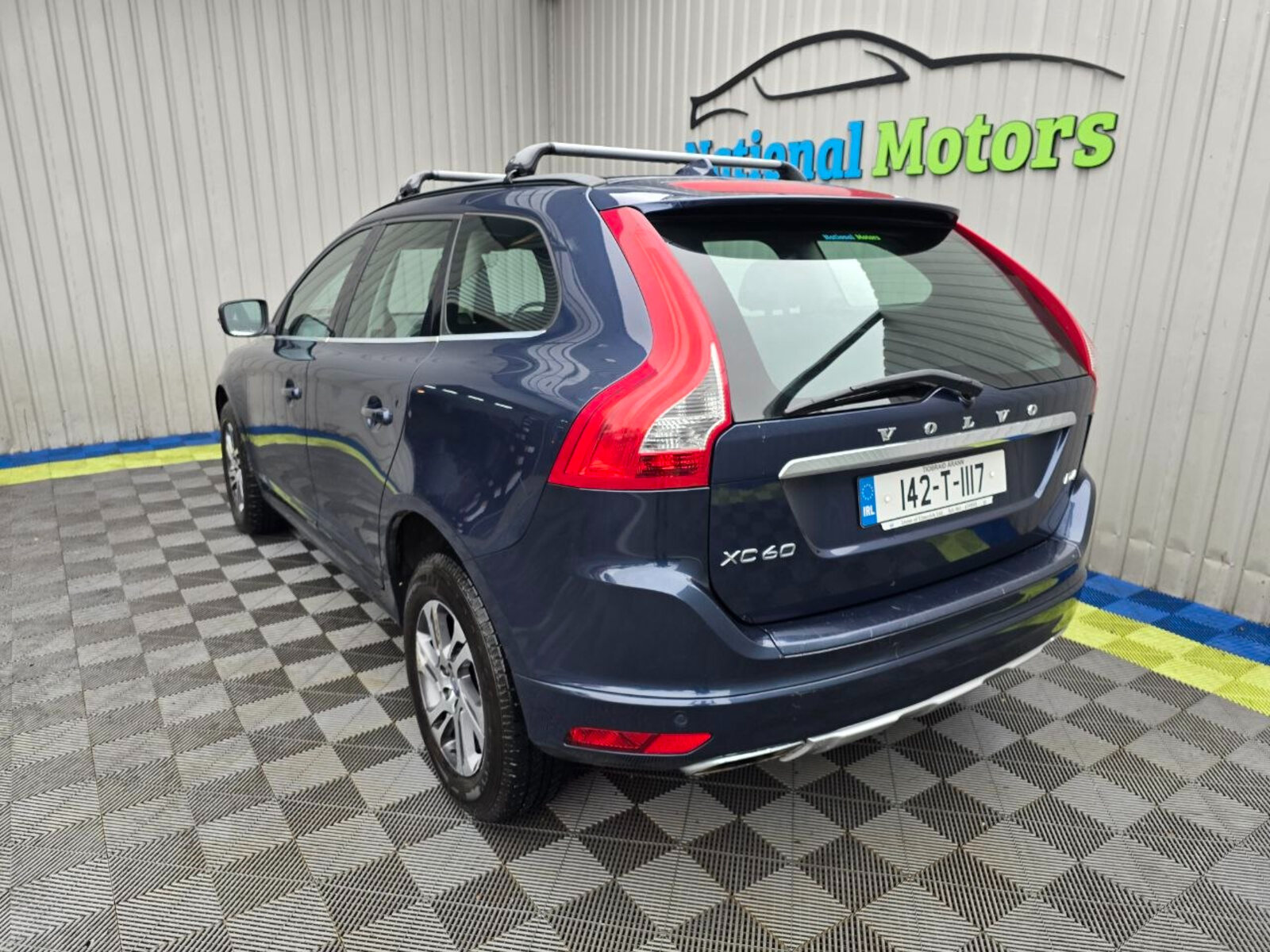 2014 Volvo XC60 2.0 D4 FWD SE - Image 5