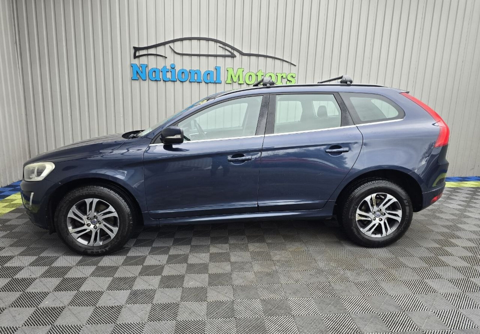 2014 Volvo XC60 2.0 D4 FWD SE - Image 6