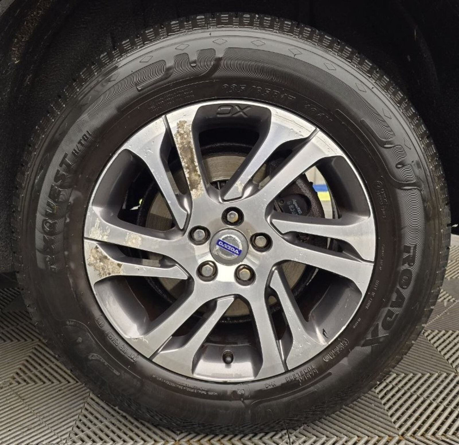 2014 Volvo XC60 2.0 D4 FWD SE - Image 9