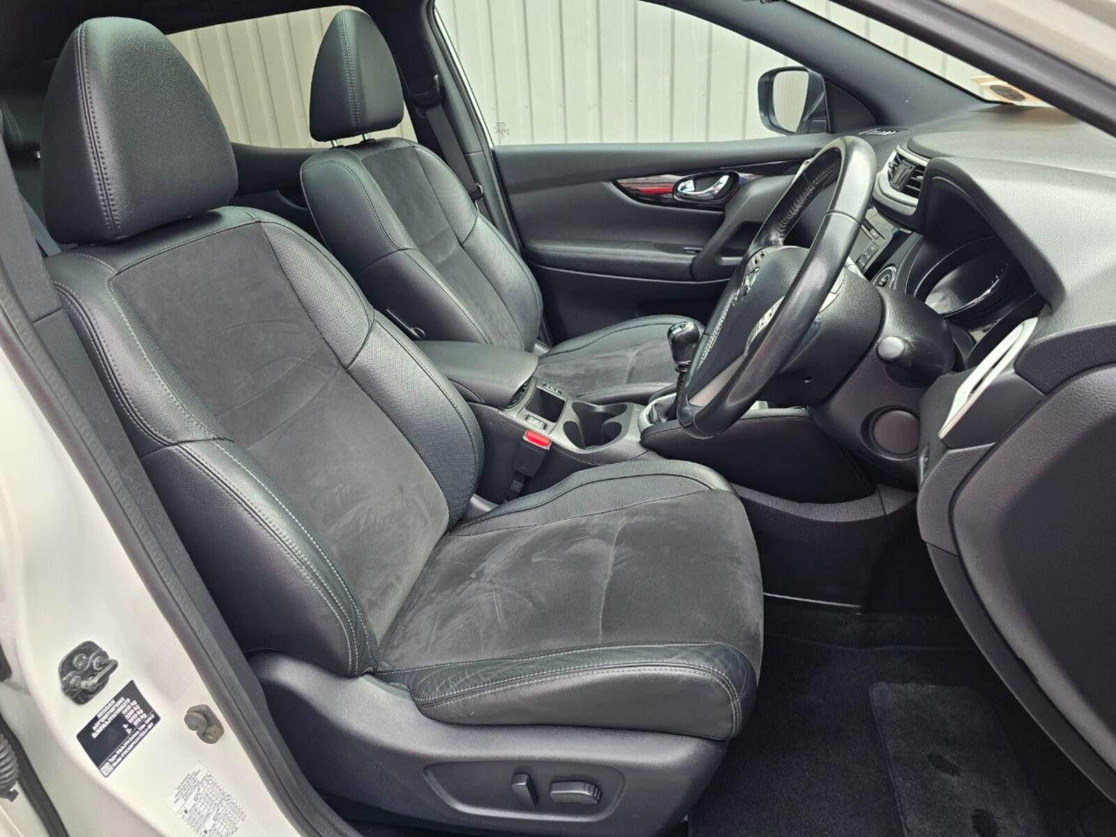 2017 Nissan Qashqai 1.5 DSL SV - Image 10