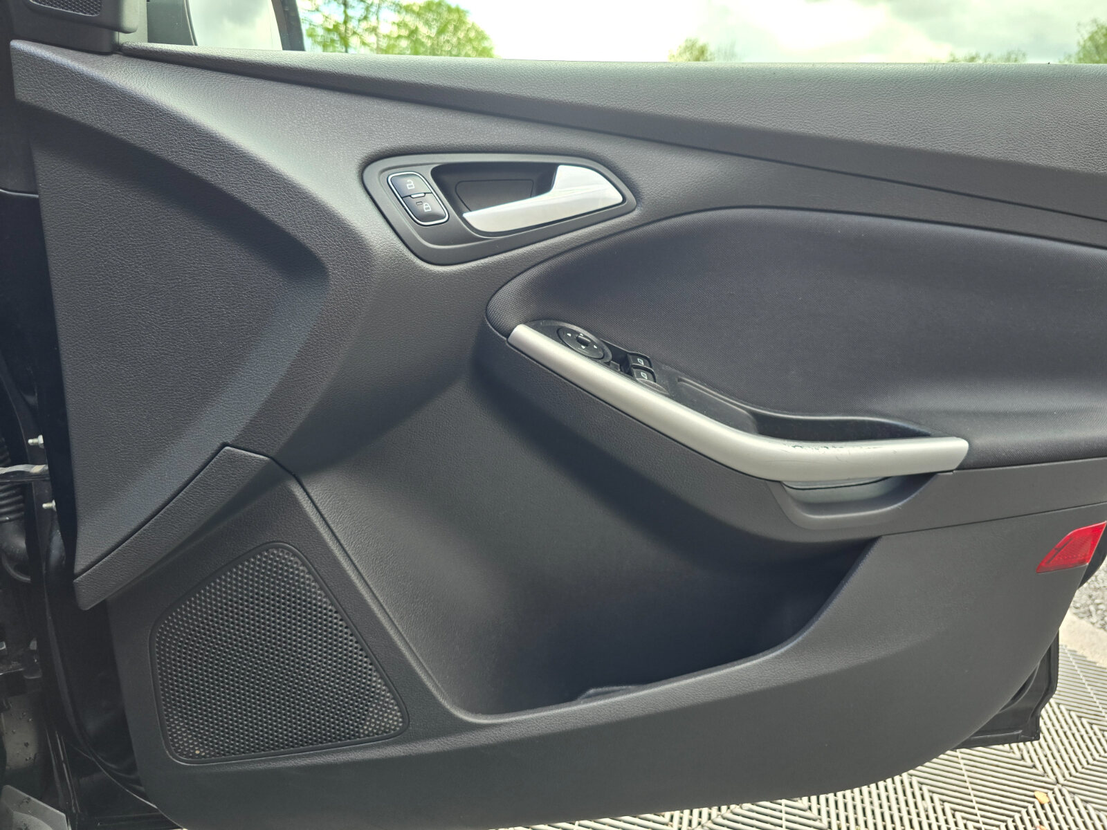 2017 Ford Focus 1.5 TDCi - Image 17