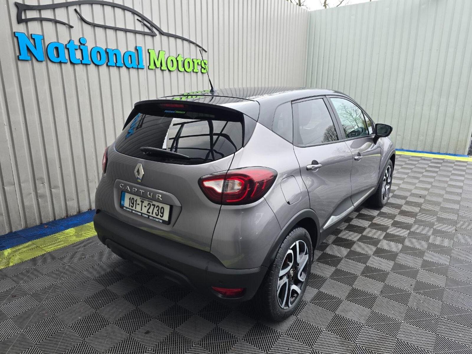 2019 Renault Captur 1.5 dCi 90 ICONIC - Image 3