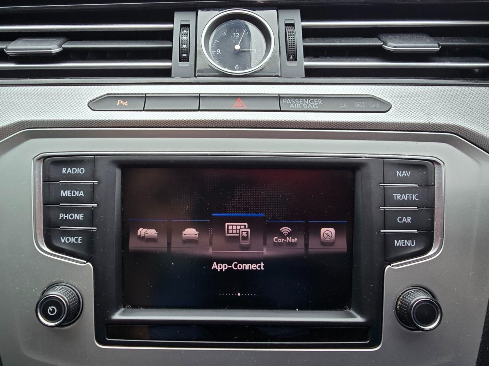 2017 Volkswagen Passat 2.0 TDI Comfortline - Image 15