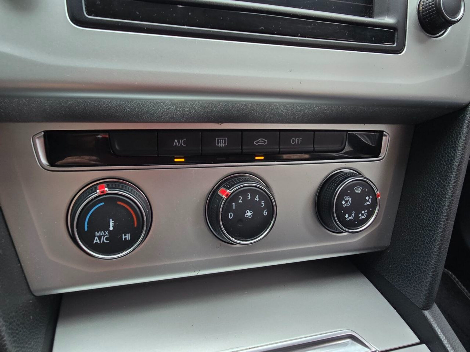 2017 Volkswagen Passat 2.0 TDI Comfortline - Image 16
