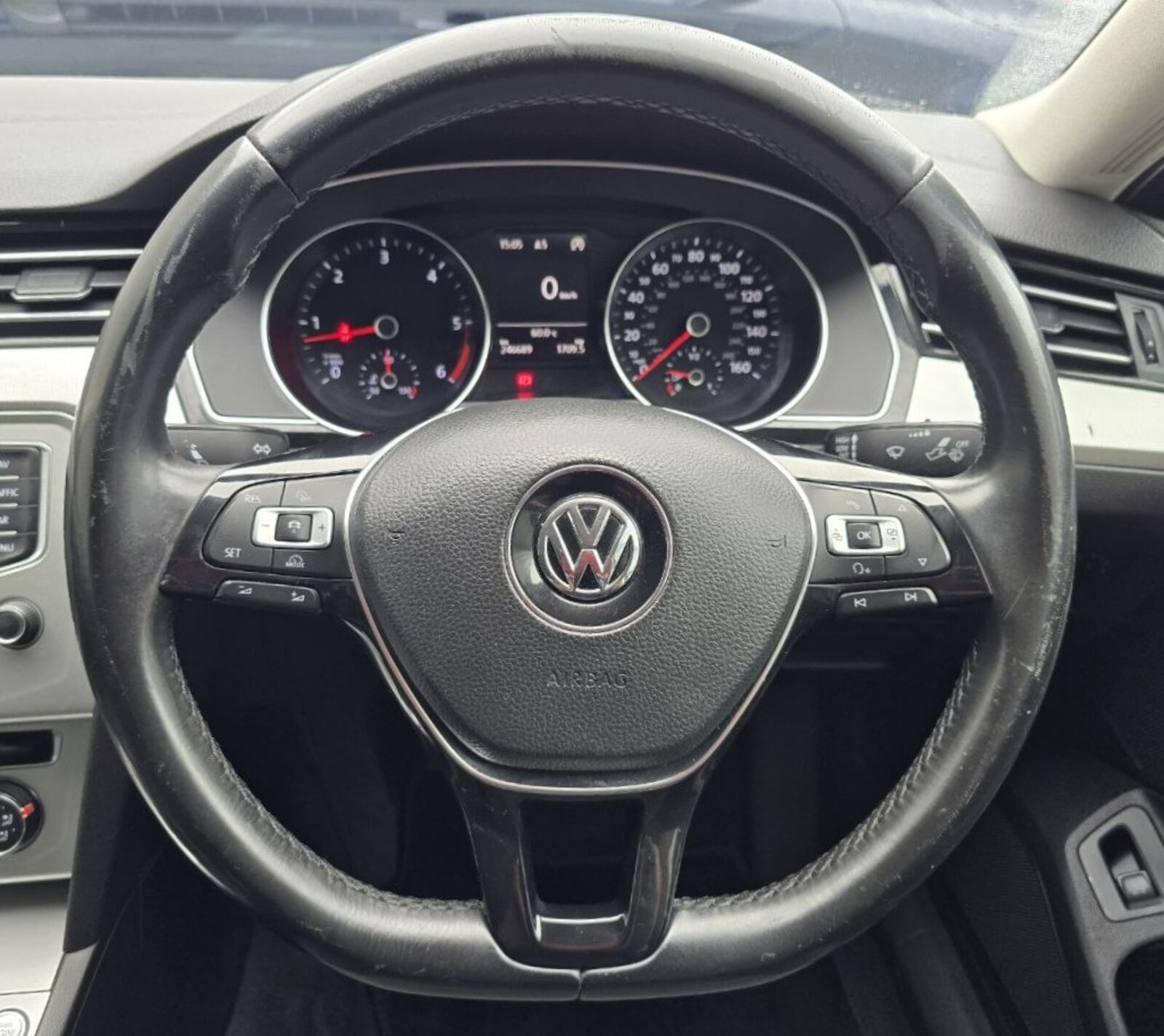 2017 Volkswagen Passat 2.0 TDI Comfortline - Image 18