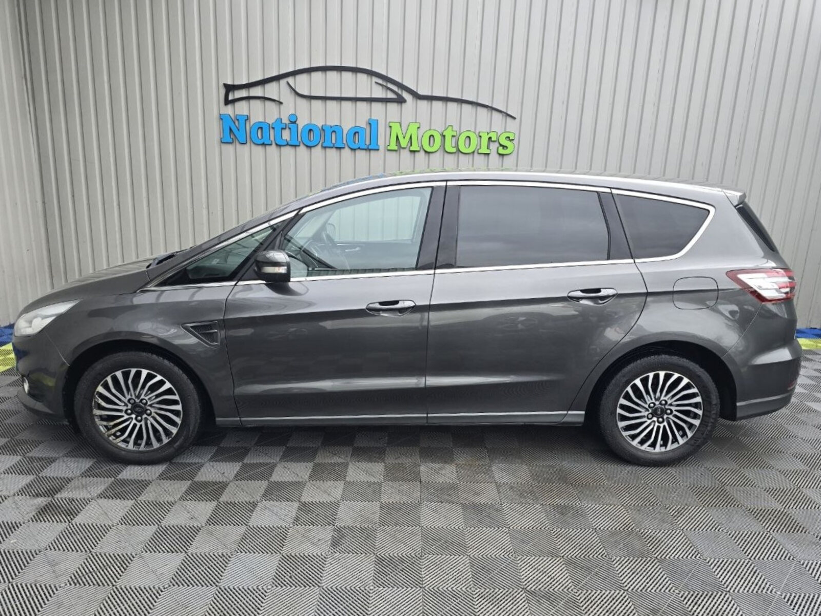 2019 Ford S-Max 2.0 TDCi Titanium - Image 6