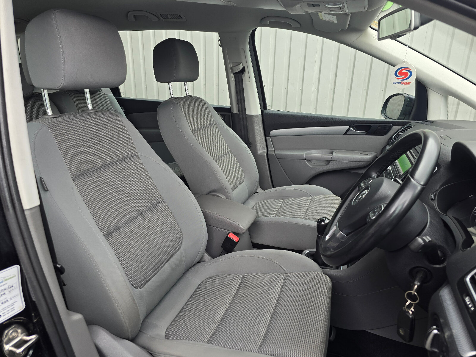 2015 Volkswagen Sharan 2.0TDI - Image 10