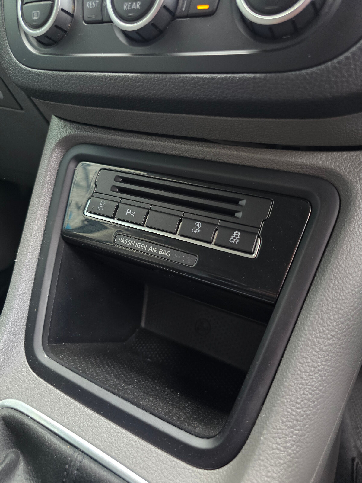 2015 Volkswagen Sharan 2.0TDI - Image 15