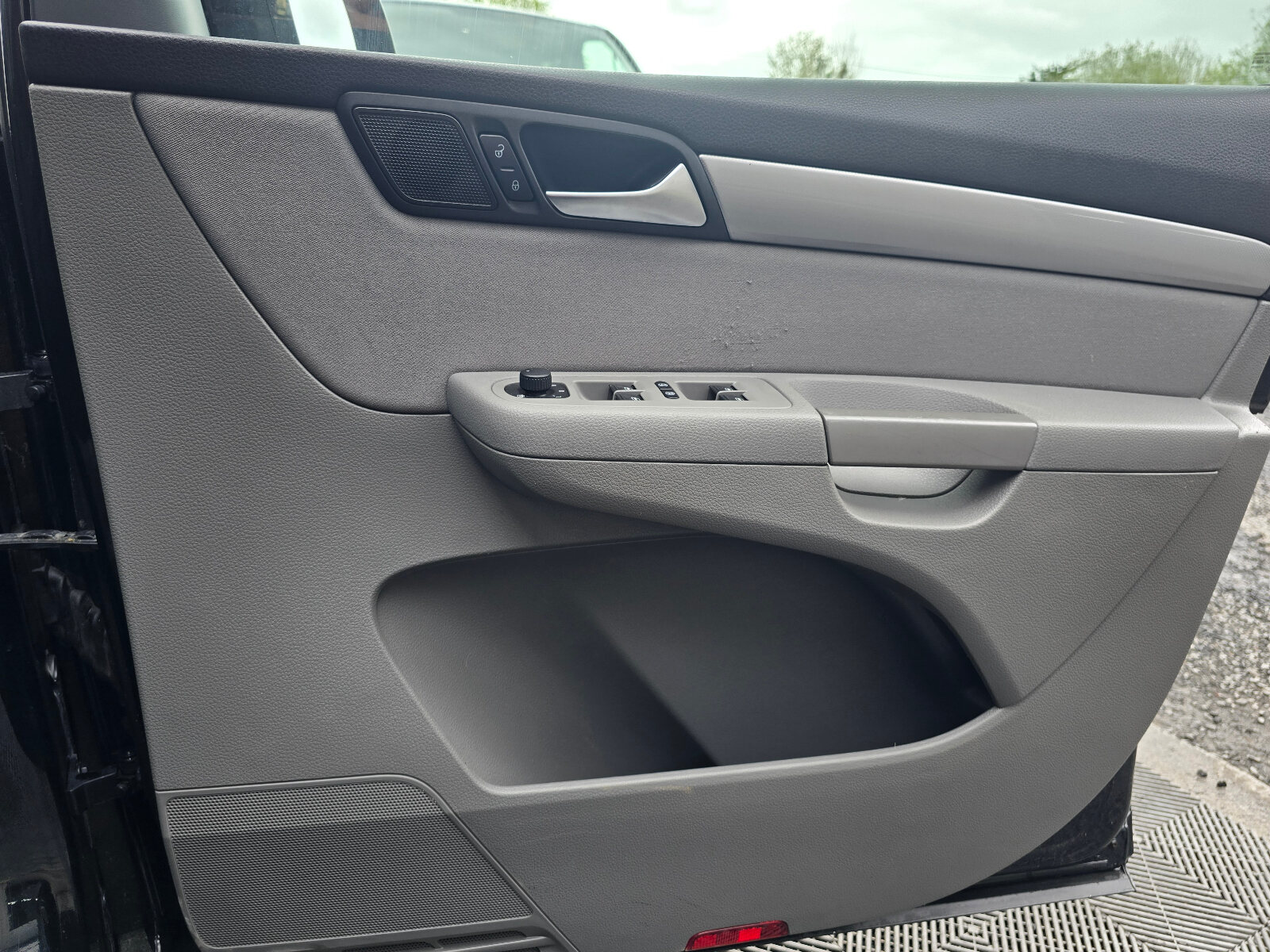 2015 Volkswagen Sharan 2.0TDI - Image 19