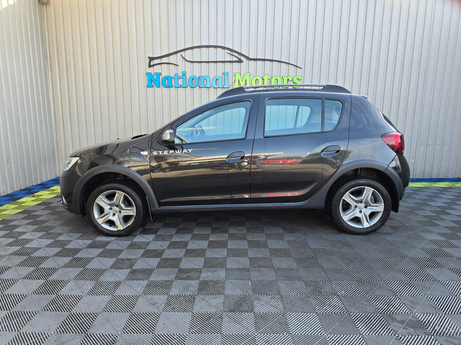 2018 Dacia Sandero Stepway 1.5 dCi SIGNATURE - Image 6