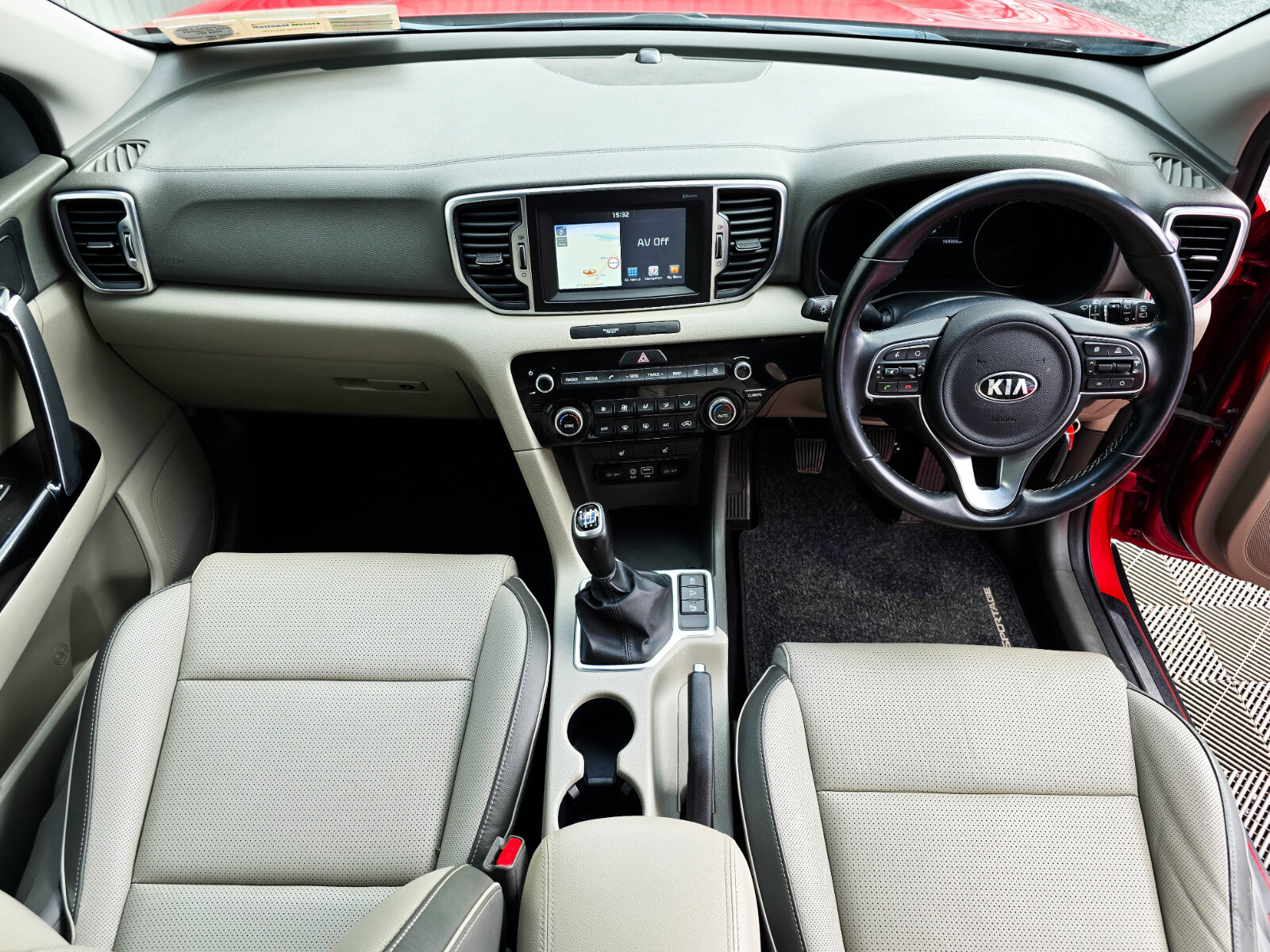 2018 Kia Sportage 1.7 PLATINUM - Image 12