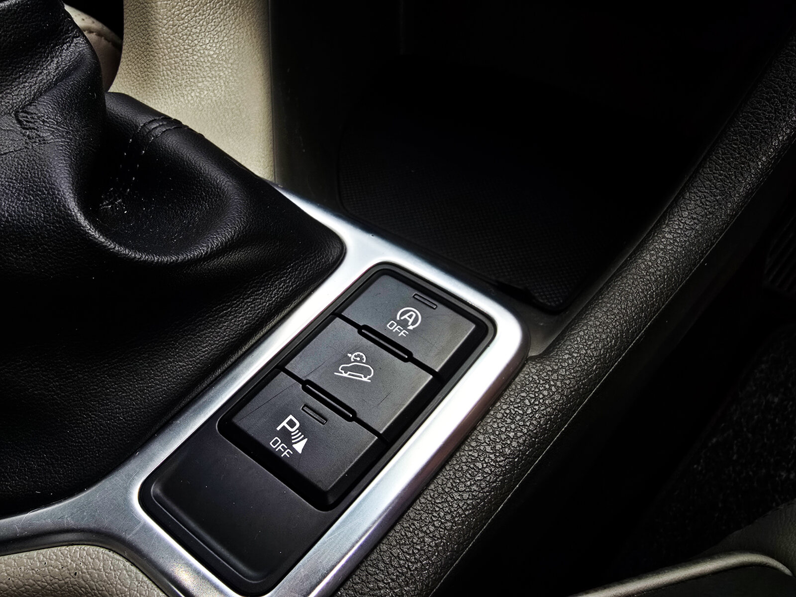2018 Kia Sportage 1.7 PLATINUM - Image 14