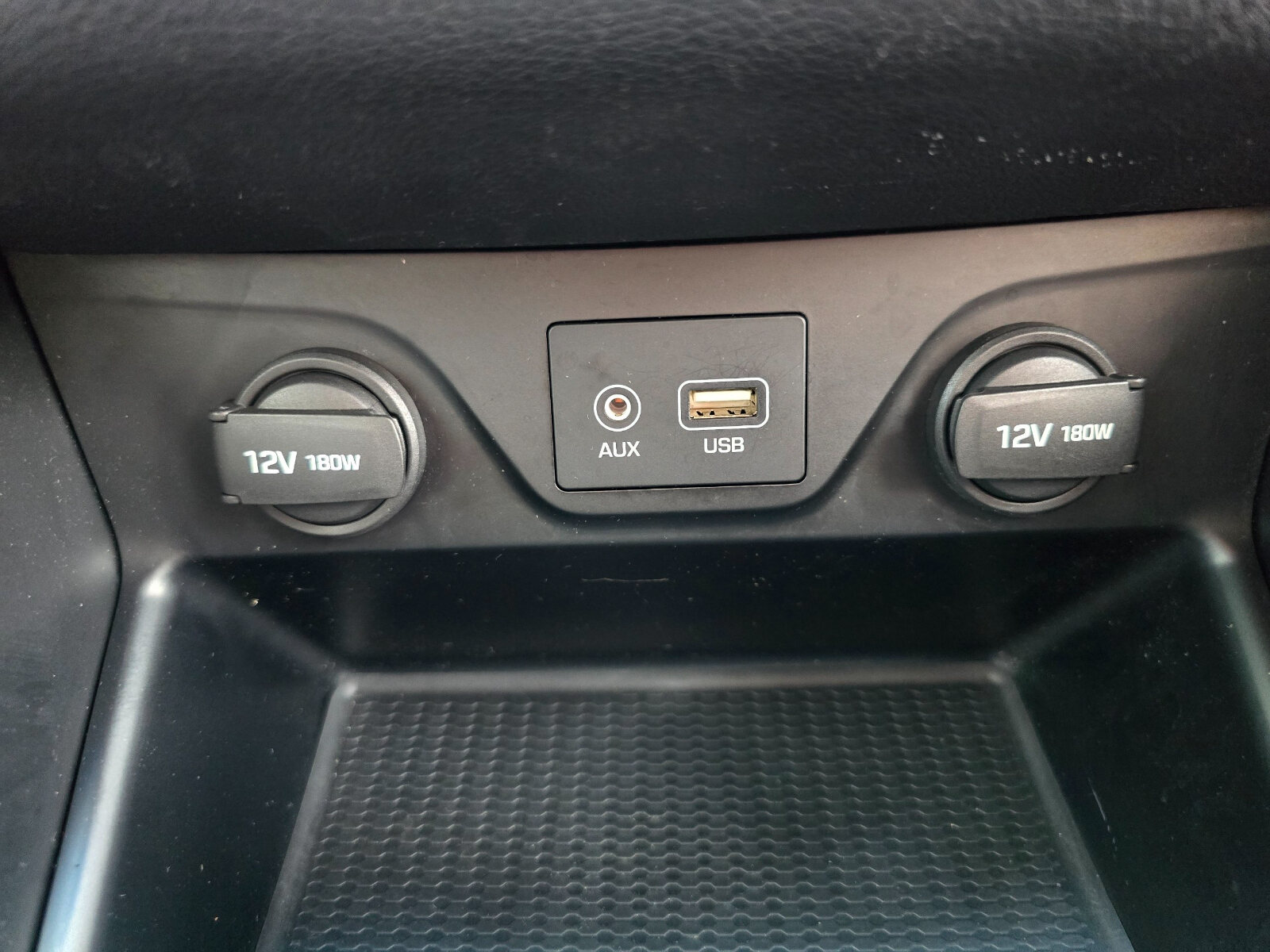2016 Hyundai Tucson 1.7 D Comfort - Image 14